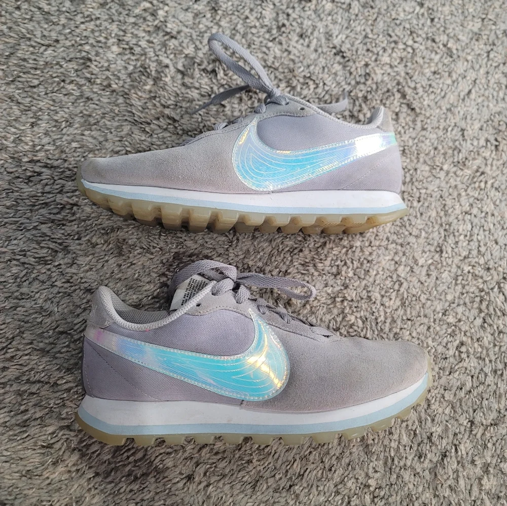 Nike Pre Love Ox Gray Suede Blue Iridescent Holographic Sneakers 7 - Picture 7 of 11